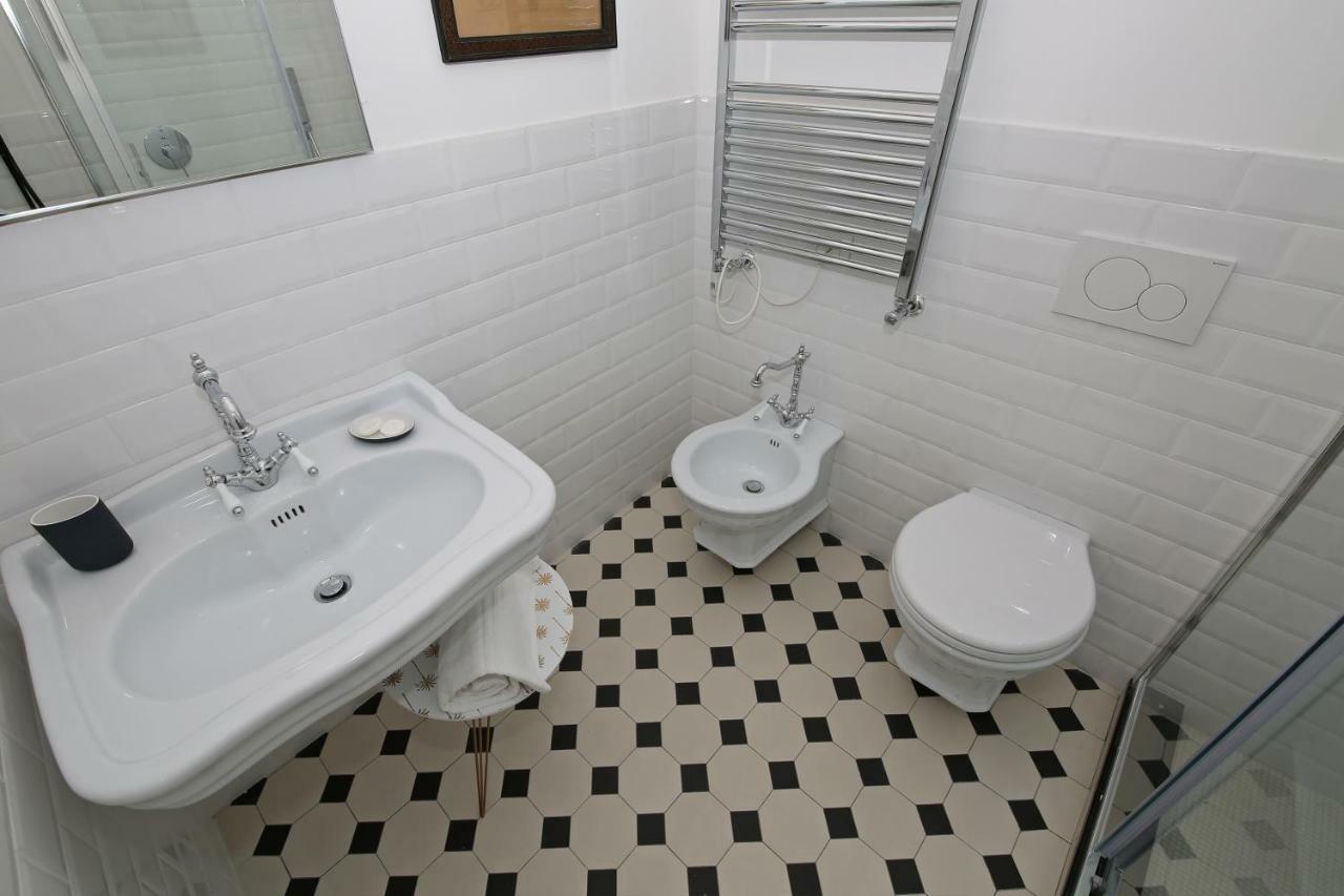 Salita Plinio 1 Apartment Bellagio Bagian luar foto